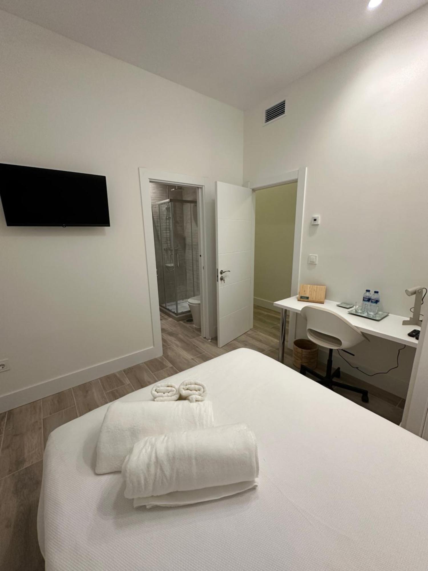 Apartamentos Moncloa Madrid Luaran gambar